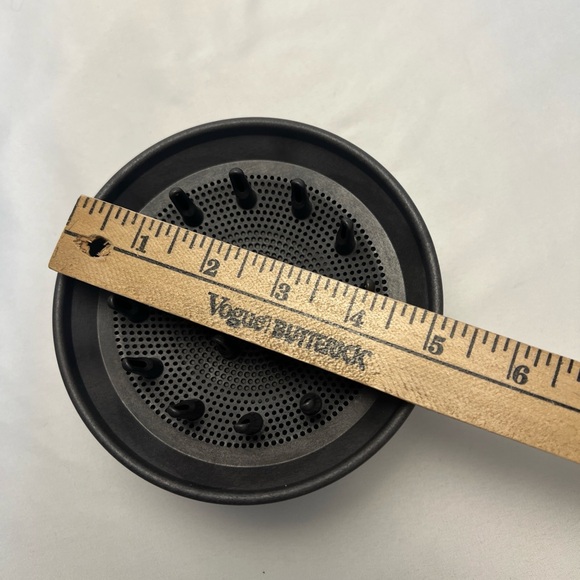 Dyson Black Hair Tool Attachment - Picture 6 of 6